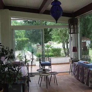 domaine-de-la-cooloeuvre.fr-provencehotel.com/